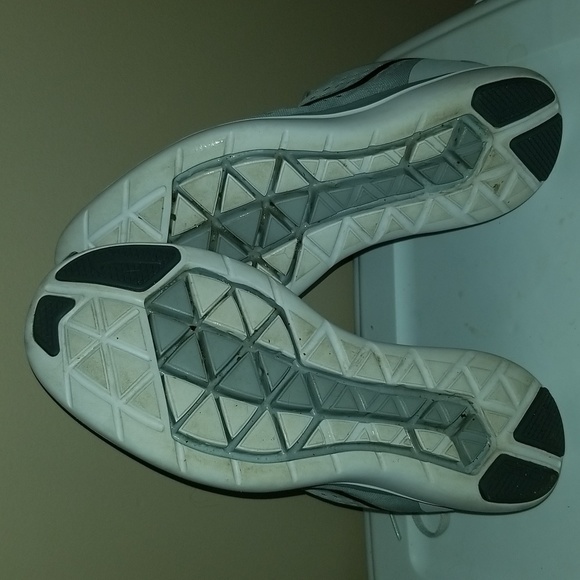 Nike  runners - Picture 5 of 7